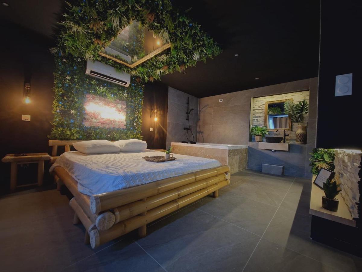 L'Experience Love Room Saint-Jean-Bonnefonds Екстер'єр фото