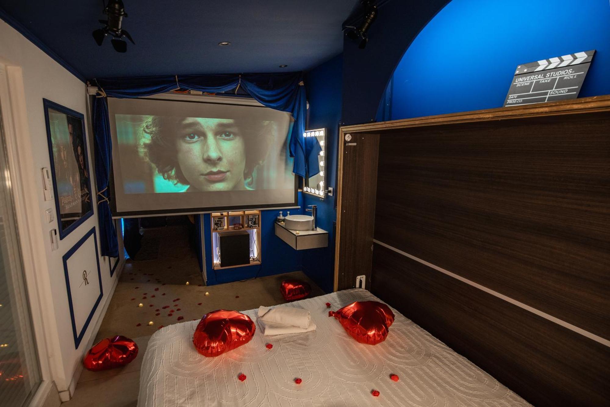 L'Experience Love Room Saint-Jean-Bonnefonds Екстер'єр фото